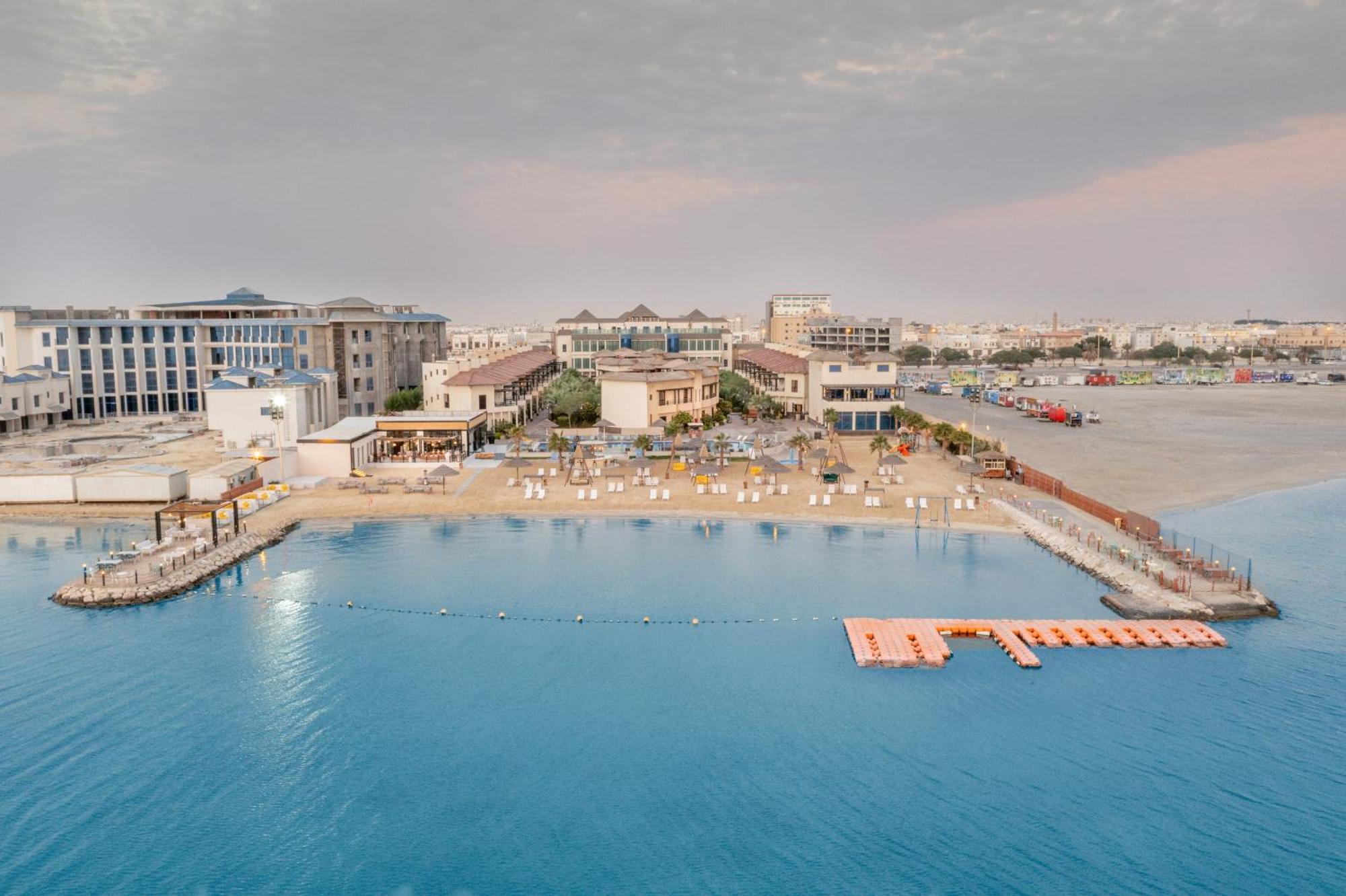 Braira Al Azizya Hotel&Resort Al Khobar Esterno foto